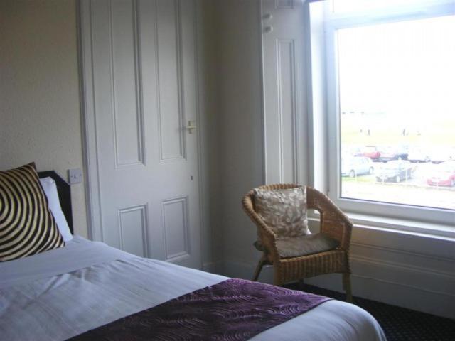 Northbeach Hotel Prestwick Habitación foto